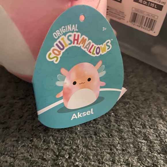 Aksel the axolotl squishmallow NWT 5 inches - Picture 2 of 2